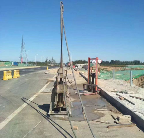 合浦公路高聚物注浆加固